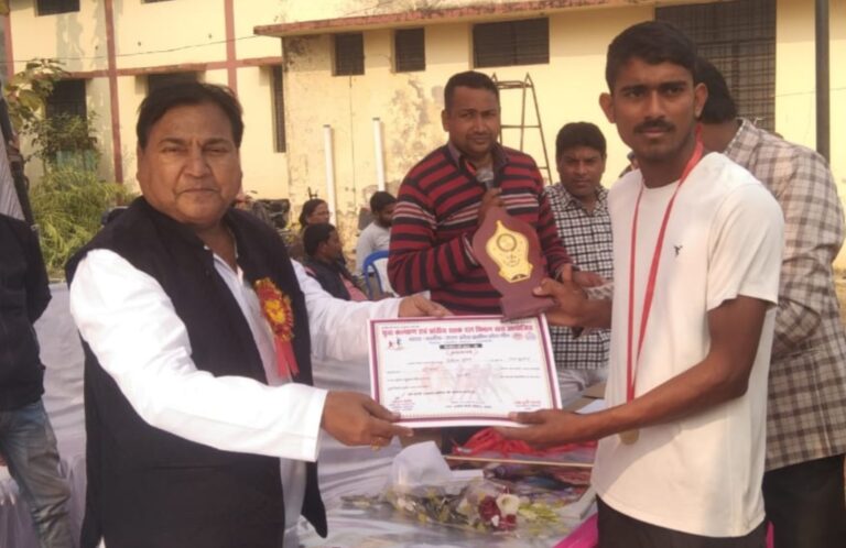 Screenshot_20241226_211634_WhatsApp